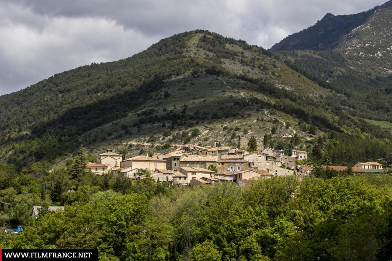 Chateau De Rosans Exteriér fotografie